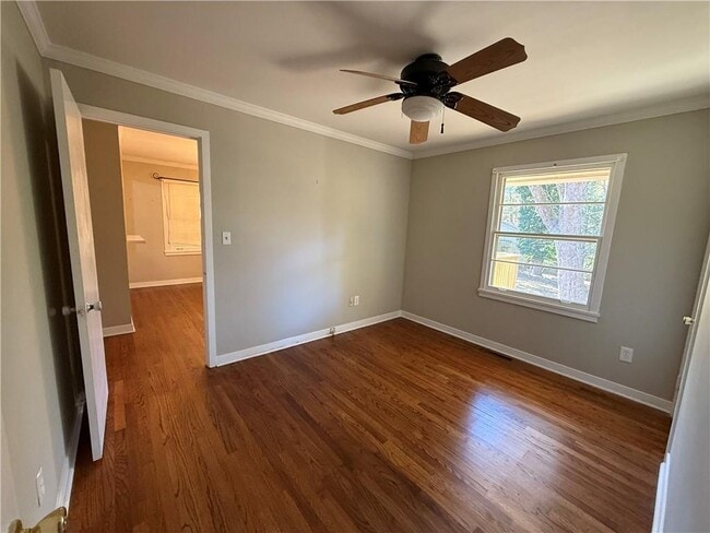 Photo - 1885 Crystal Dr