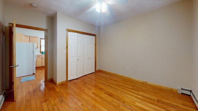 Photo - 64 Paris St Unit 1