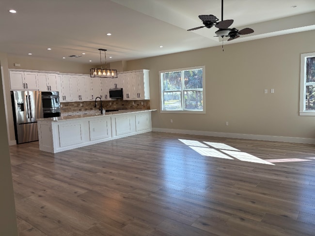 Photo - 4261 Kathy Ave