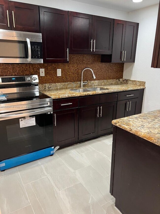 Photo - 451 NE 207th Ln Condo Unit 203