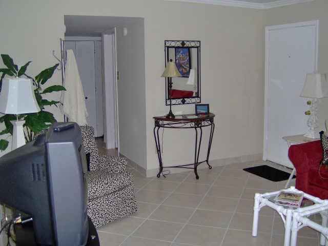 Photo - 3220 69th St Unidad F2