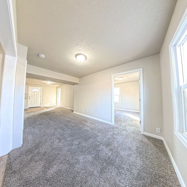 Photo - Updated 3 Bedroom 2 Bath Home-Located in Boone, IA