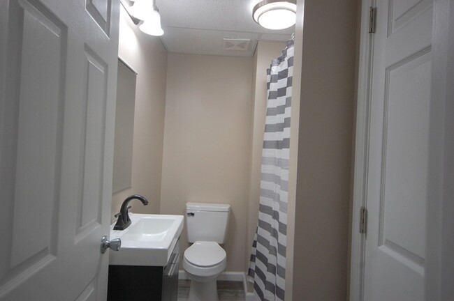 Photo - 224-224.5 State Bldg Commercial and Reside... Apartment Unit 224.5