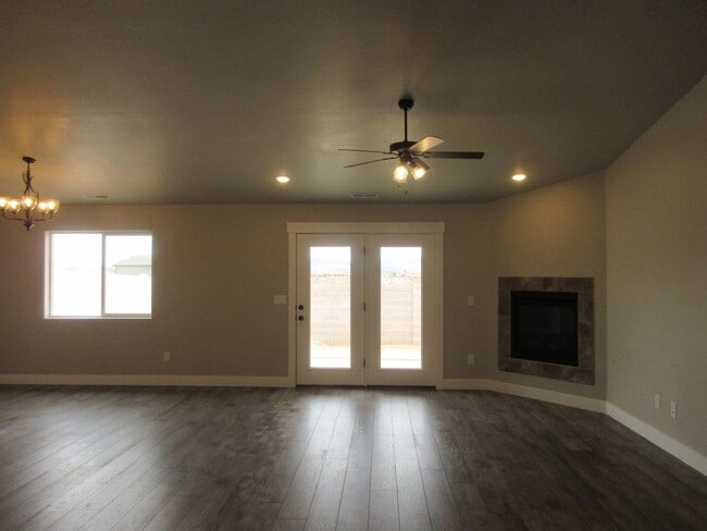 Photo - Newer 3 bedroom, 2 bath, one level home in Sycamore Trail