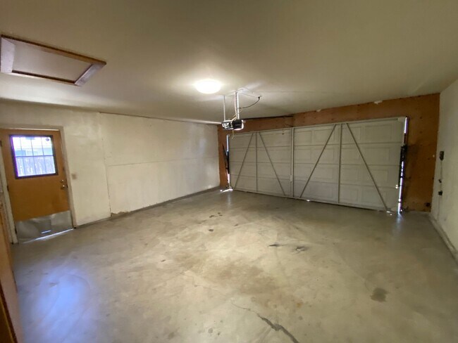 Photo - 1348 E Ferguson Ct