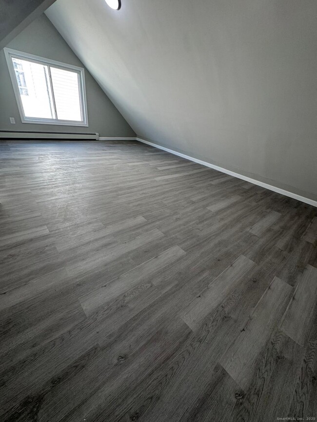 Photo - 422 Lafayette St Unit 1R