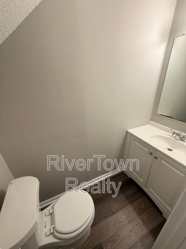 Photo - 3552 Christine Rd