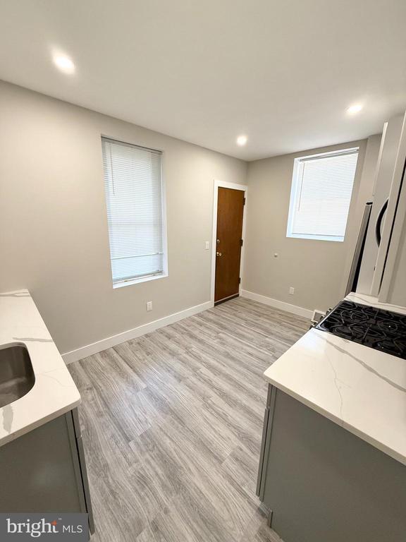 Photo - 714 W Ritner St