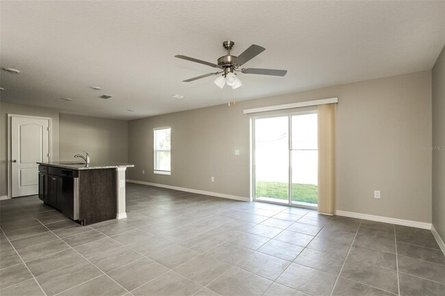 Photo - 125 Violet Ct