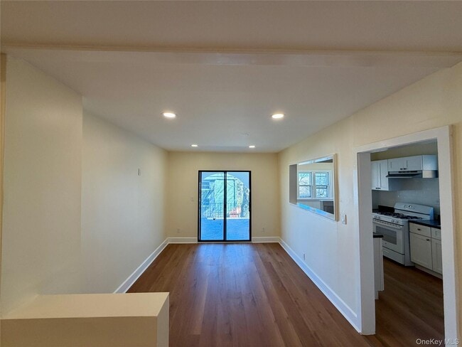 Photo - 116 Alexander Ave