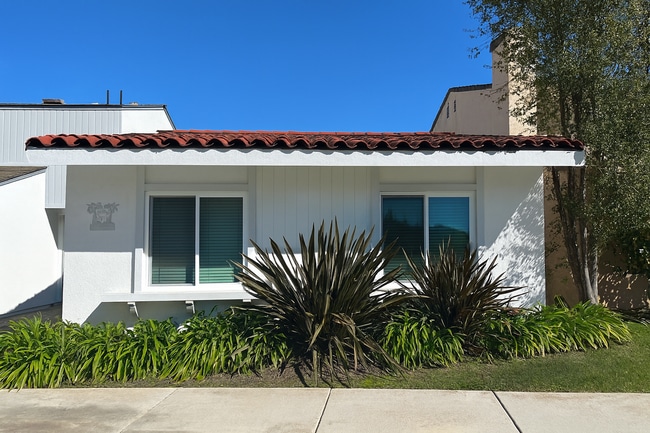 Photo - Holiday Move-in Special 1/2 off 1st month’s rent