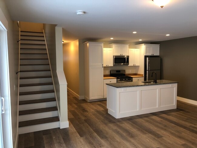 Photo - Pope Meadow Townhouses