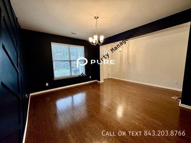 Photo - 154 Hickory Ridge Way