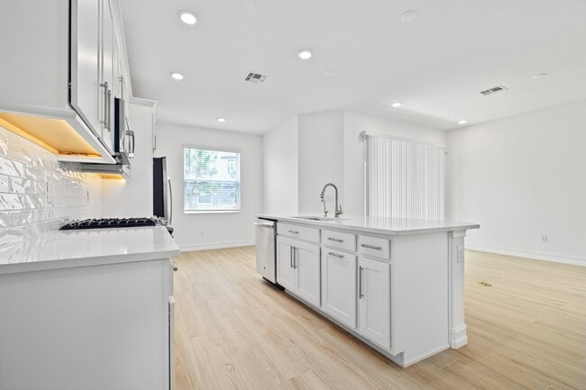 Photo - 5151 San Martino Dr
