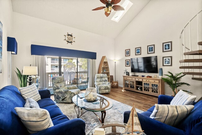 Photo - 1908 Hwy 17 S Unit ID1382458P