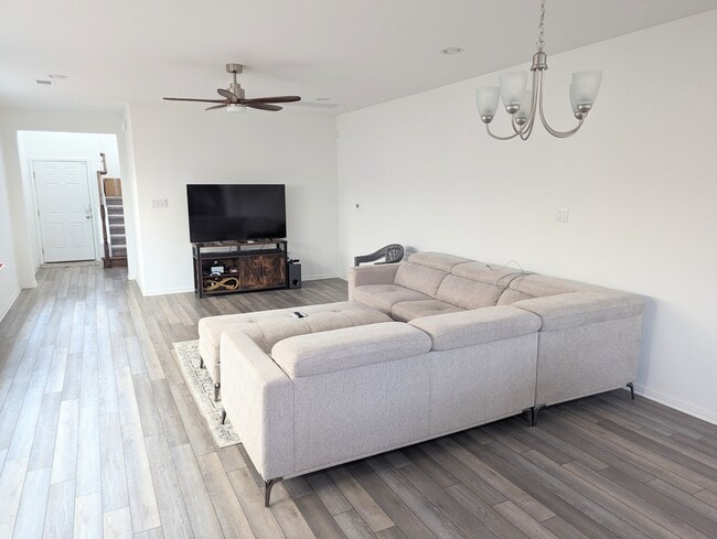 Photo - 12815 Gilliland Ln