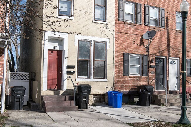 Photo - 332 Hamilton St Unit 1