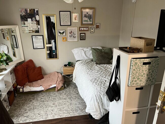 Photo - Kilbourn Apartments