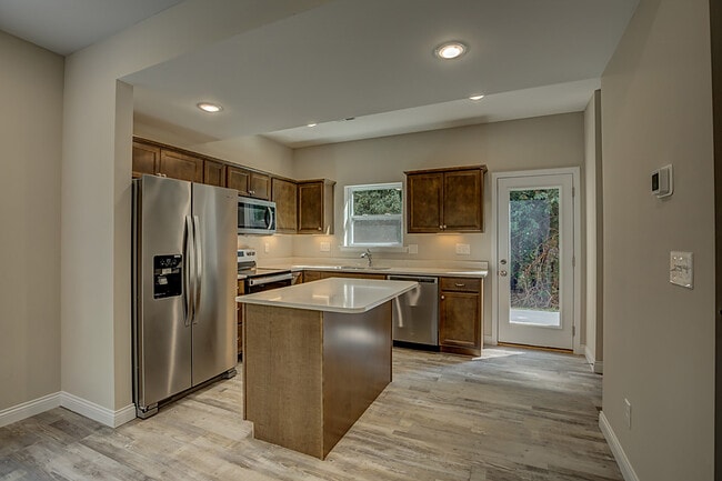 Photo - 5565 Limaburg Rd