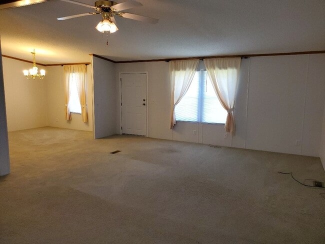 Photo - Charm & Commuter Convenience – 3BR/2BA Outside City Limits
