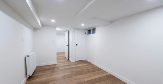 Photo - 131 Vine St S Unité 4