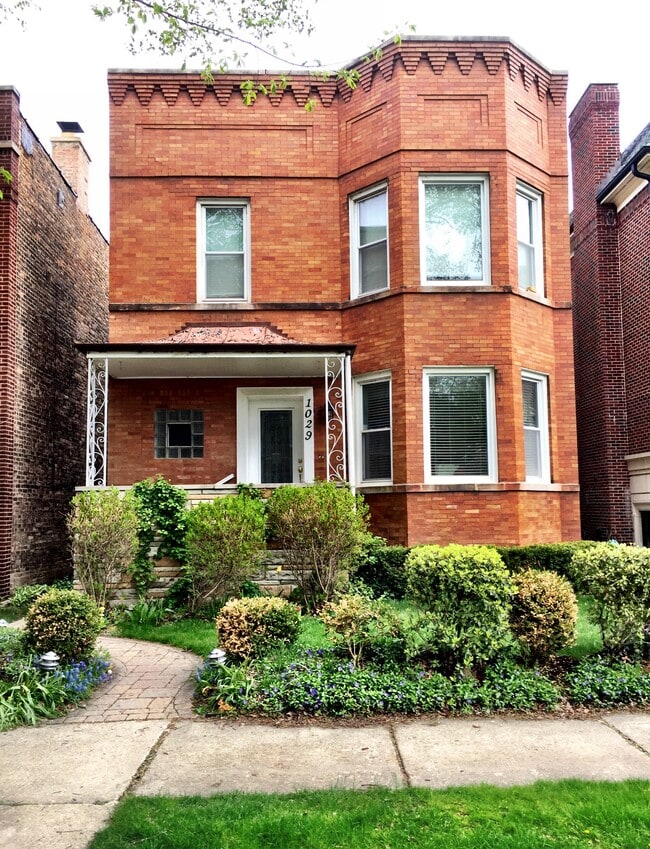 Photo - 1029 Cleveland St Apartments Unit 1