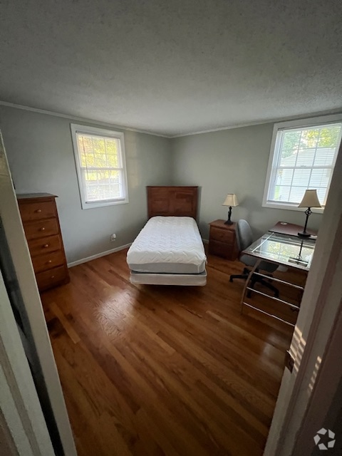 Building Photo - 240 Greenaway Dr Rental