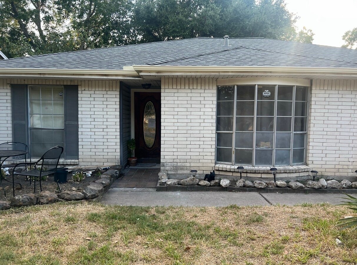 Photo - 10907 Montverde Ln