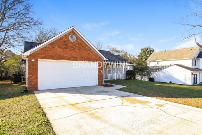 Photo - 6057 Dorchester Dr