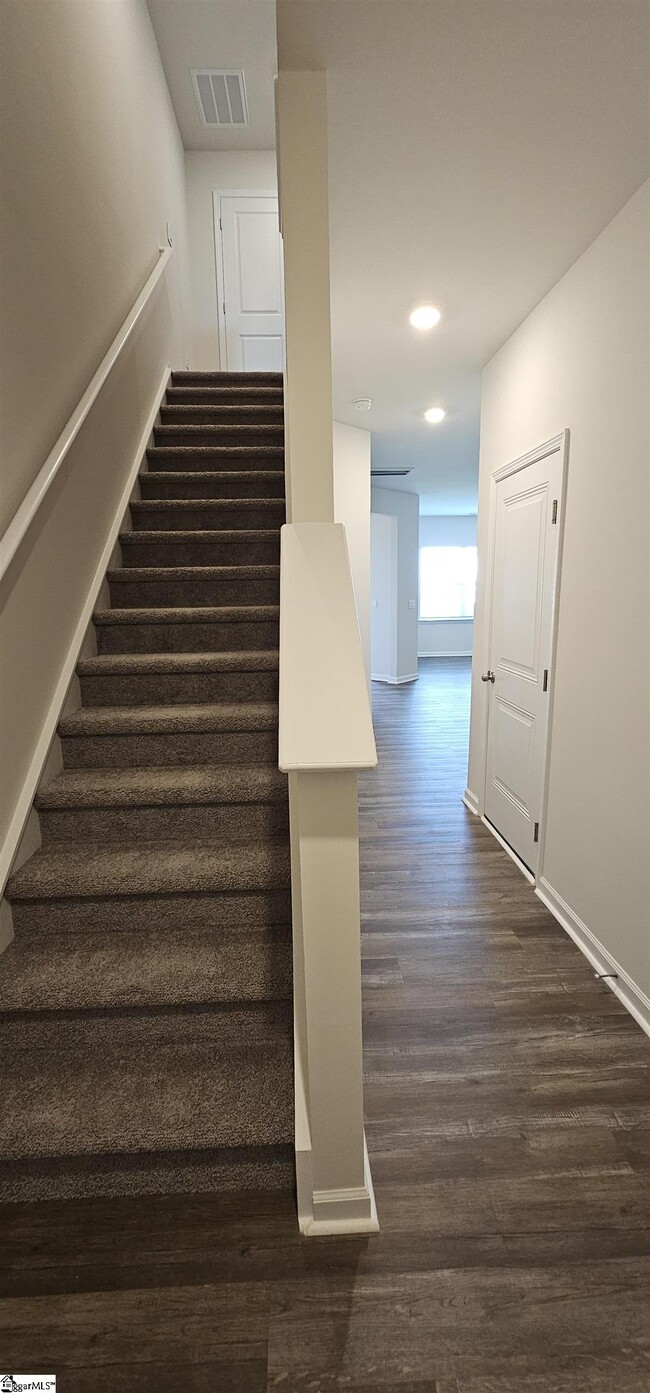 Photo - 794 Embark Cir