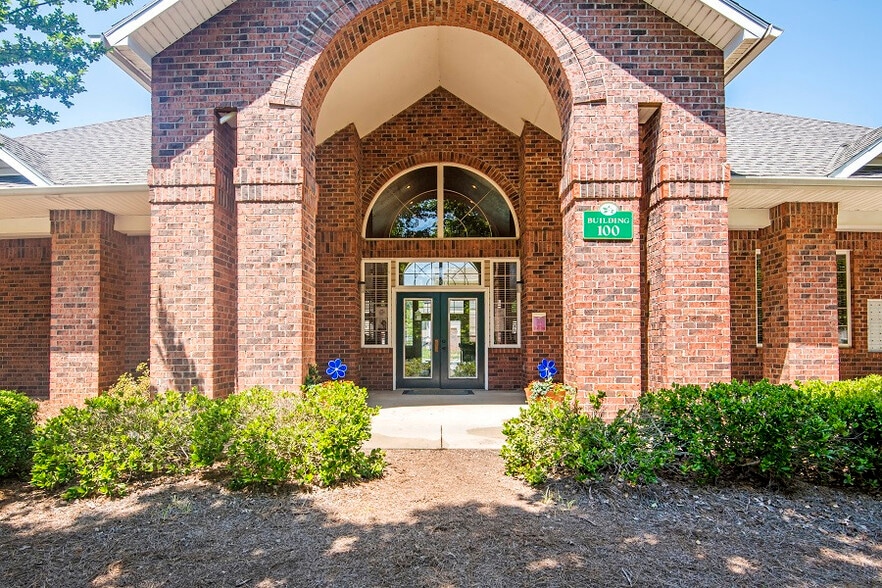 Leasing Office
