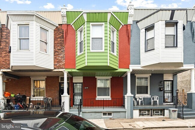 Building Photo - 5540 Harmer St Rental