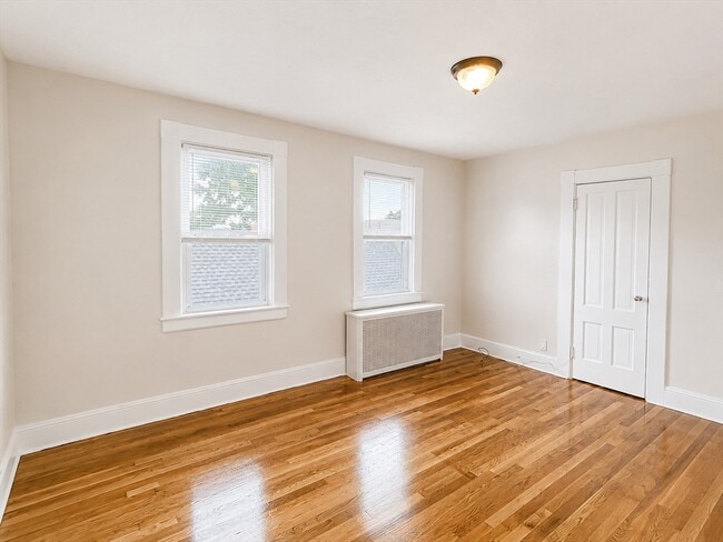 Photo - 508 Hillman St Unit 3