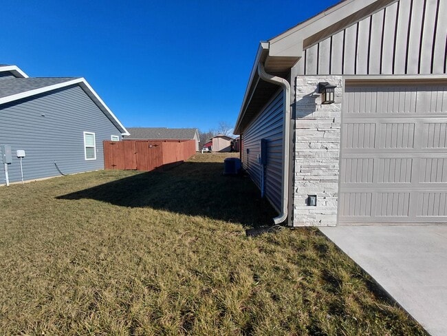 Photo - Beautiful home close to post