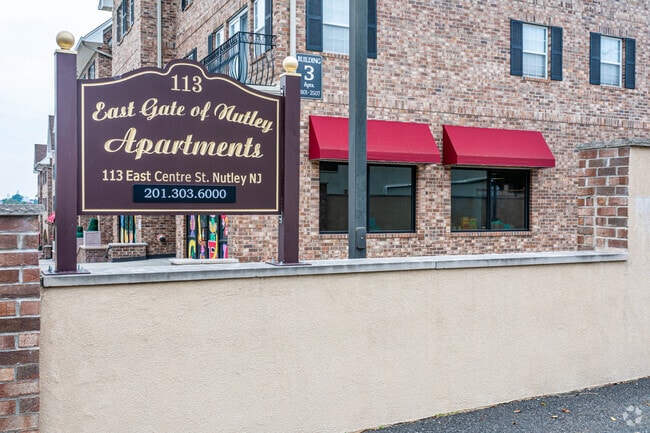 East Gate of Nutley Welcome Sign