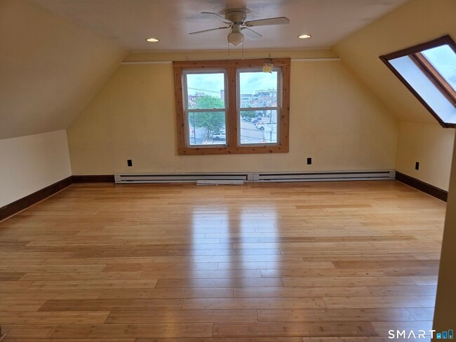 Photo - 16 Tilley St Unit 3