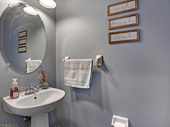 Photo - 16083 Caldera Ln