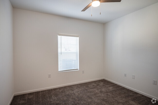 1BR, 1BA