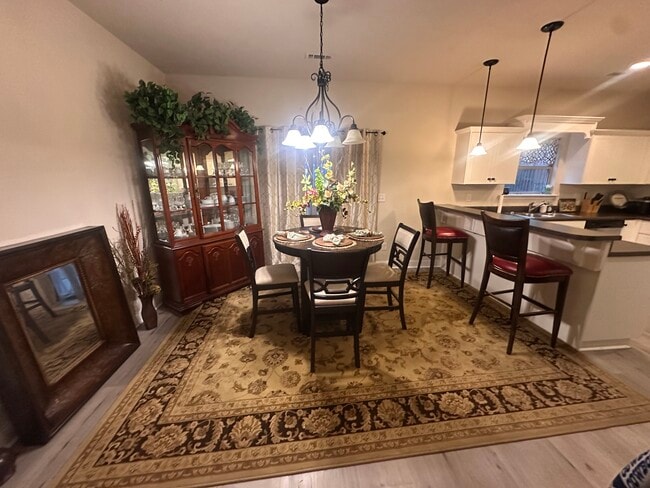 Photo - 505 Cranberry Cir