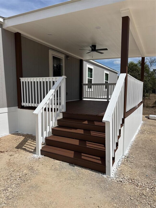 Photo - 277 Elm Forest Loop