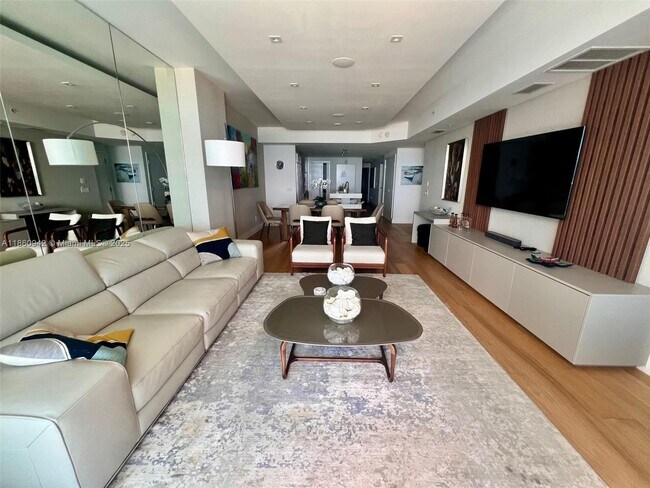 Photo - 3801 Collins Ave Unit 705