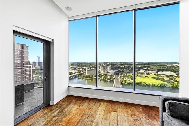 Building Photo - 210 Lavaca St Unit 2602