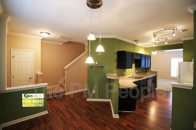 Photo - 153 Spring Crossing Cir