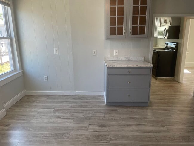 Photo - 21 Kenyon Ave Unidad 2