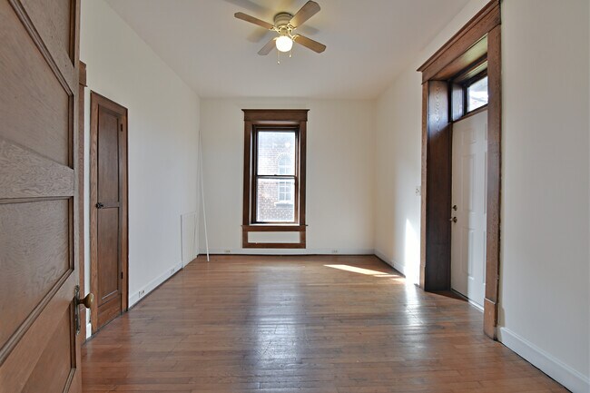 Photo - 209 W Fifth Ave Unit 204
