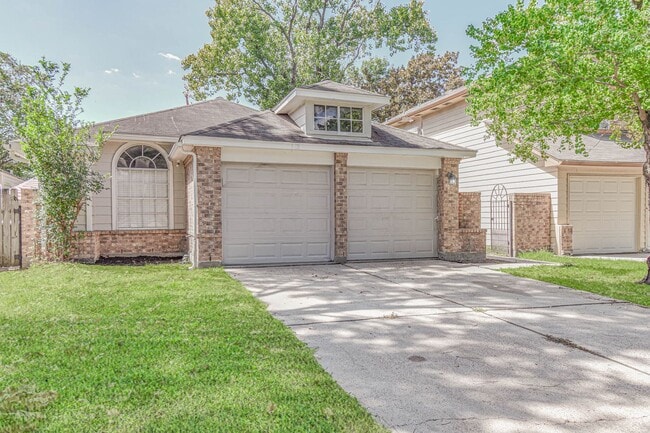 Building Photo - 7755 Springville Dr
