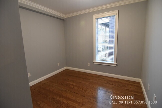 Photo - 42 Hyde Park Ave Unit 6R