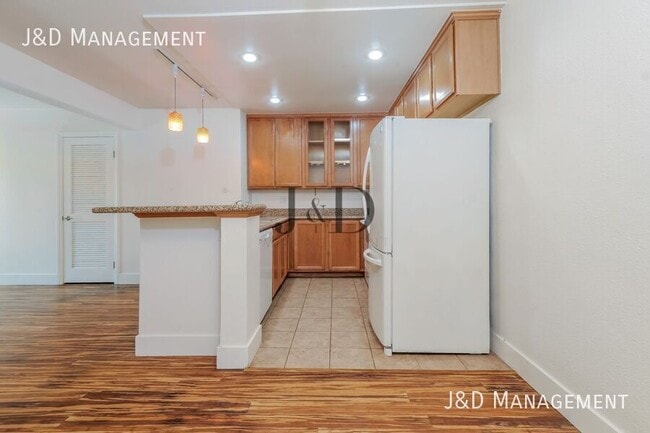 Photo - 7747 Margerum Ave