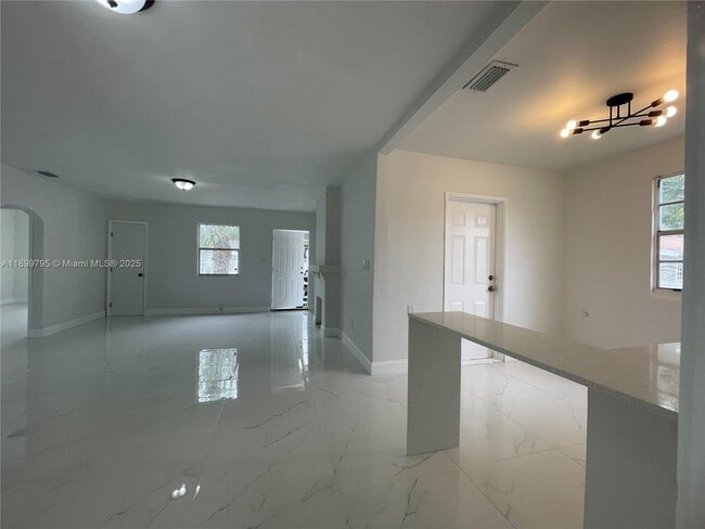 Photo - 7631 NW 4th Ave