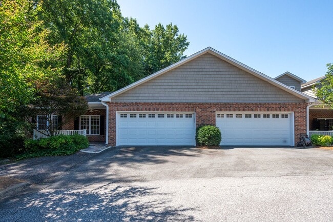 Photo - 130 Alpine Ct Townhome